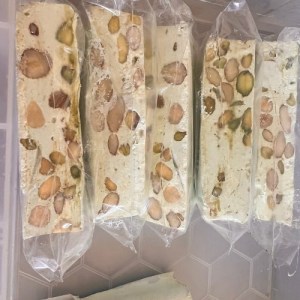 pistachios nougat